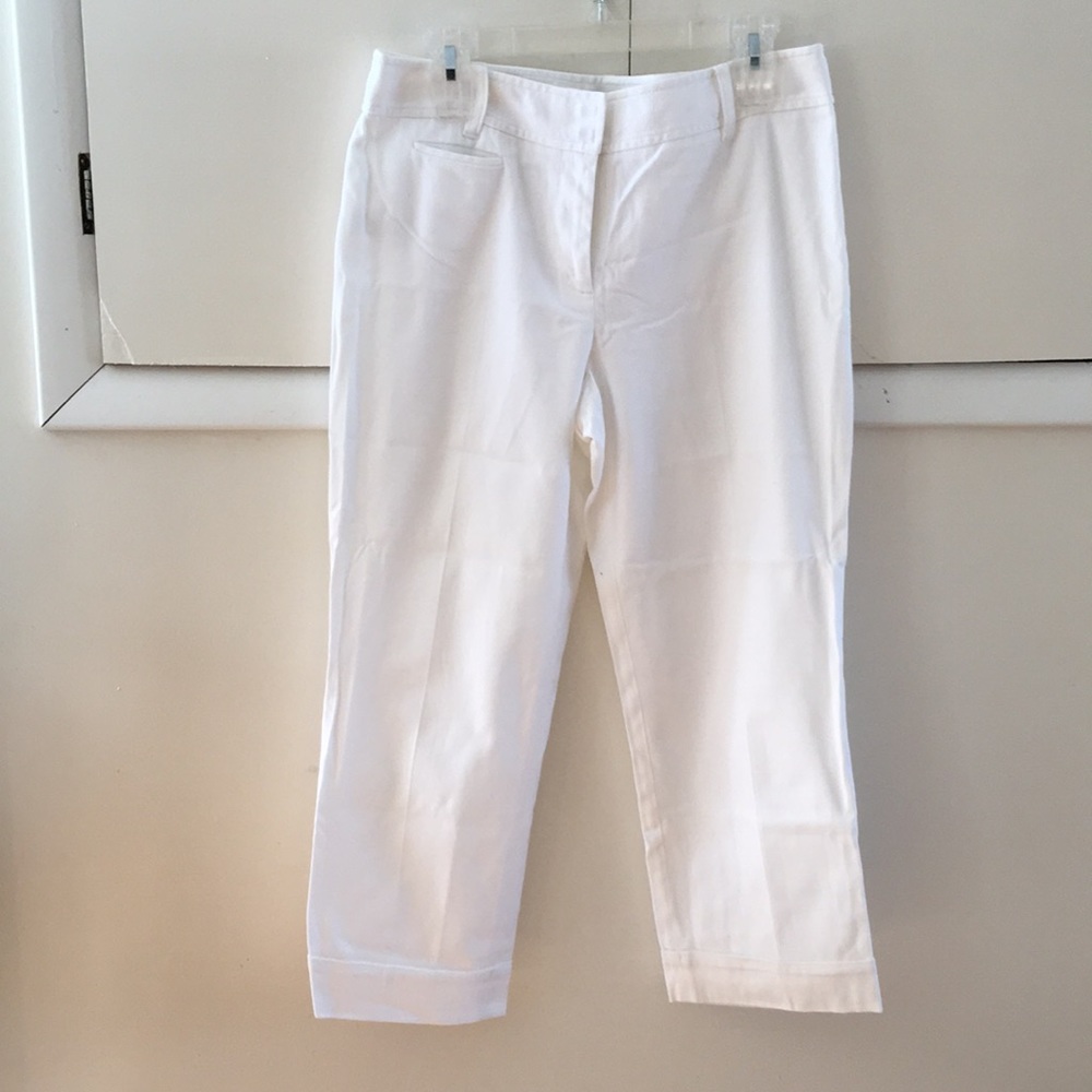 Ann Taylor Loft cropped white pants